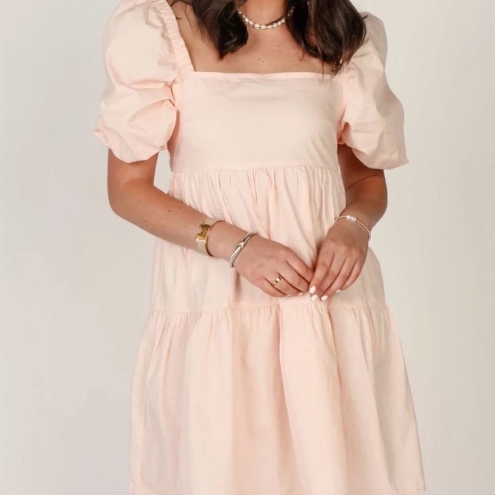 MinkPink Dress size Large NWT